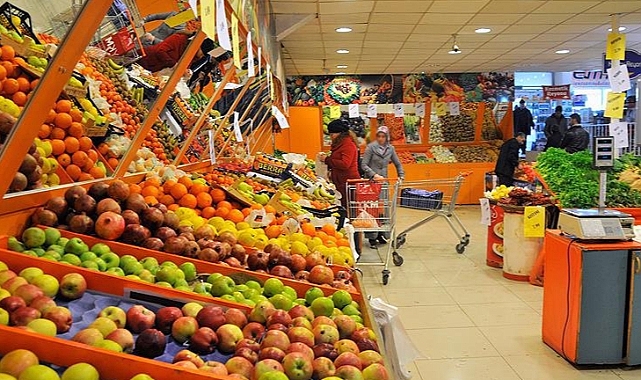 Fırsatçılar İş Başında: Marketlerden Ucuza Alıp Pahalıya Satıyorlar