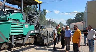Hendek Kurtköy Mahallesi Sıcak Asfaltla Buluşuyor