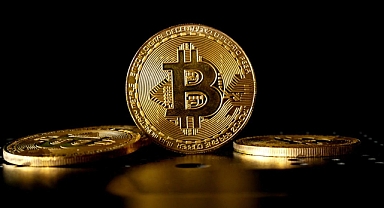 Kripto Paralarda Sert Düşüş: Coinler Dibe Vurdu