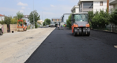 Serdivan'da Yol Bakım ve Onarım Çalışmaları Devam Ediyor