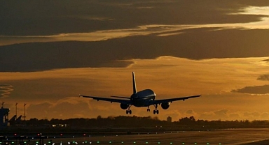 Avrupa'nın Ortasında Kriz: 800 Uçuş İptal Edildi