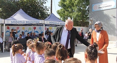 Başkan Özten Çocukların Heyecanına Ortak Oldu