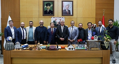 Başkan Yüce Büyükelçi Rybak'ı Konuk Etti