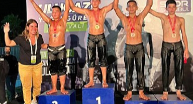 Büyükşehir'in Sporcuları Ulugazi Yağlı Güreşleri’nde Şampiyon Oldu