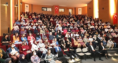 Doktor Furkan Kayabaşoğlu’nun  Bilinçli Gebeler, Sağlıklı Bebekler Söyleşisi Büyük İlgi Gördü