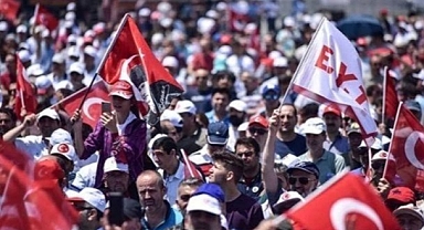 EYT'de Kritik Viraj: Masada Konuşulan Formüllerin Detayları Ortaya Çıktı