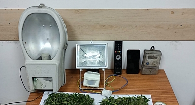 Hırsızlık Yapan Şüpheli Uyuşturucuyla Yakalandı