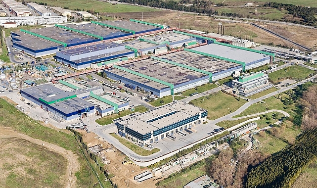 Mercedes Fabrikası Binlerce İşçiyi İşten Çıkartıyor