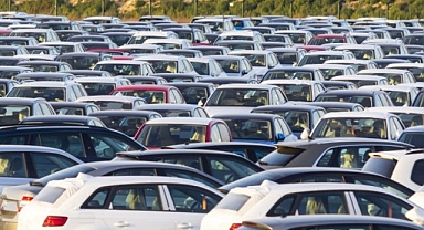 Otomobilciler 6 Ay 6 Bin Kuralına Karşı