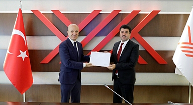 Sarıbıyık Mazbatasını Aldı