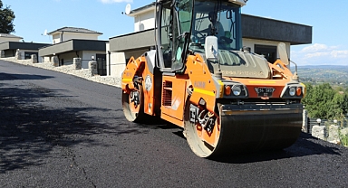 Serdivan'da Asfalt Çalışmaları Devam Ediyor