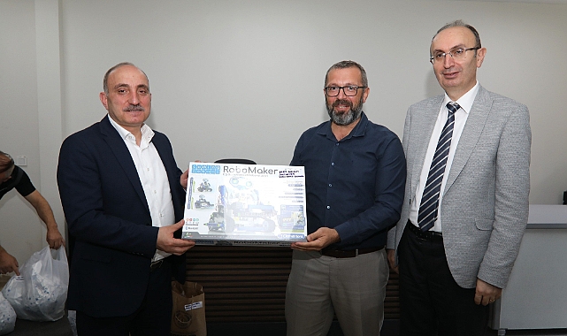 ‘Sıfır Atık’ Projesinde Ödüller Başkan Fevzi Kılıç’tan