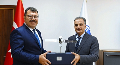 TUBİTAK Başkanı Mandal, Rektör Al'ı Ziyaret Etti