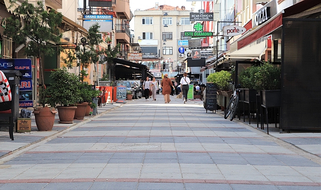 Adapazarı Belediyesi'nden Anbarlı Sokak'ta Hummalı Çalışma