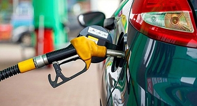 Araç Sahiplerini Üzecek Akaryakıt Haberini Verdi