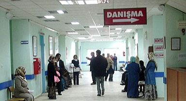 Bakan Koca Uyardı: Devlet Ciddidir, Gelmeyen İptal Etsin