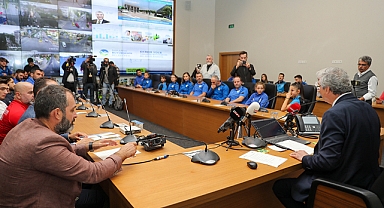 Başkan Yüce Şampiyon Sporcuları Ağırladı