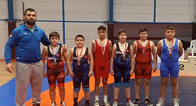 Büyükşehir'in Sporcuları Başarıya Doymuyor