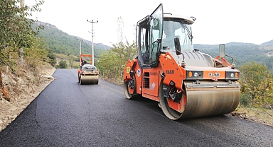 Büyükşehir, Şehrin Dört Bir Yanında Yolları Yeniliyor