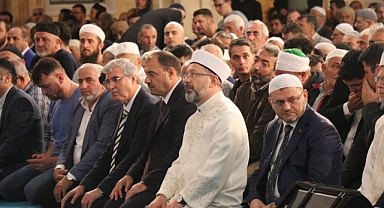 Diyanet İşleri Başkanı Ali Erbaş, Sakarya'da Mevlit Kandili Programı'na Katıldı