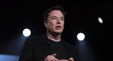 Elon Musk, Twitter'ı Satın Aldı