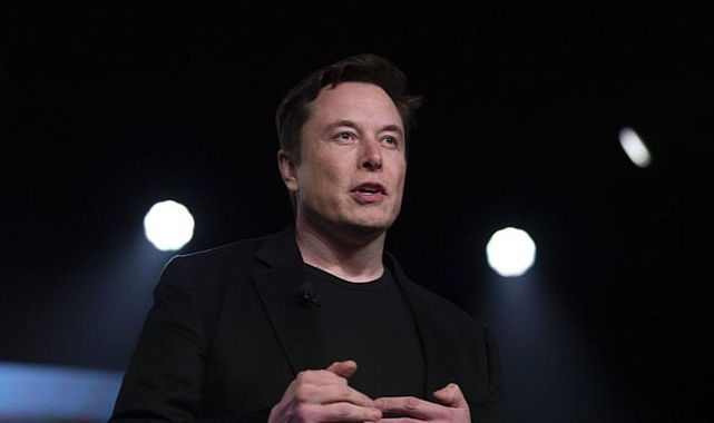 Elon Musk, Twitter'ı Satın Aldı