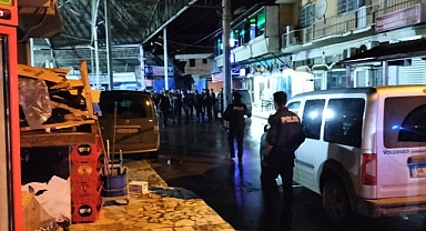 Geyve'de Olaylı Gece! İki Grup Arasında Çıkan Kavgada Silahlar Konuştu