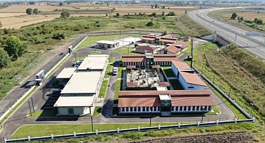 Sokak Hayvanları Geçici Bakımevi ve Rehabilitasyon Merkezi Hizmete Açıldı