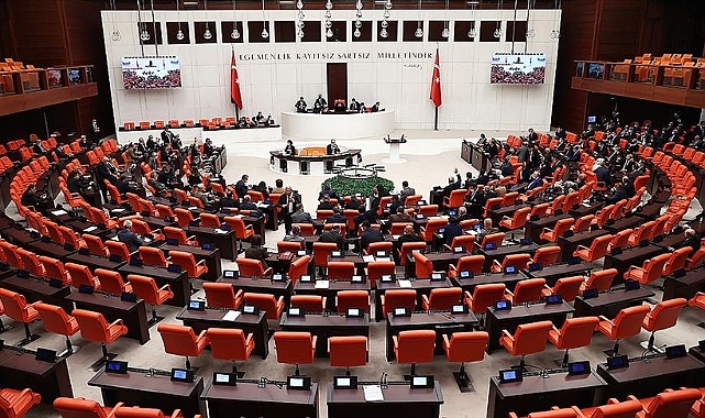 Sosyal Medya Teklifinin İlk İki Maddesi Kabul Edildi