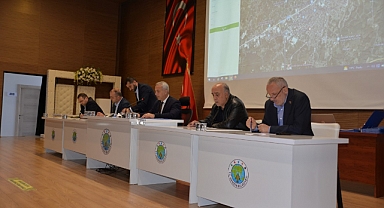 17 Ayrı Tarla ve Arsadan Oluşan Taşınmazların Satış İhalesi Yapıldı