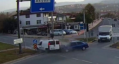 Akyazı'da Feci Kaza: 1 Ölü 4 Yaralı