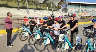 Ayçiçeği Bisiklet Vadisi’nde Hem Eğlendiler Hem Öğrendiler