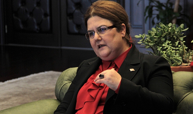 Bakan Yanık Depremzedelere Müjdeyi Verdi