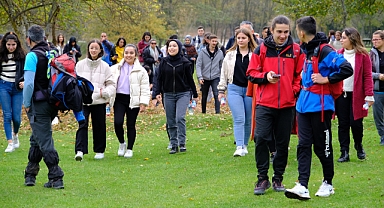 Başkan Işıksu Öğrencilerle Doğa Yürüyüşü Gerçekleştirdi