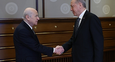 Beştepe'de Kritik Zirve: Erdoğan Devlet Bahçeli'yi Kabül Etti