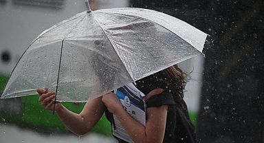 Bu İllerde Yaşayanlar Dikkat! Şiddetli Sağanak Geliyor