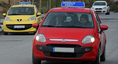 Ehliyet Almak Hayal Oldu! 2023 Kurs Ücretleri Açıklandı