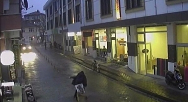 Geçtiğimiz Gün Okuldan Dönen Öğrenciye Köpek Saldırmıştı! Olayı Gören Vatandaşlar O Anları Anlattı