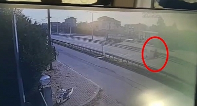 Hendek'te Feci Kaza! Motosiklet Sürücüsü Feci Şekilde Can Verdi