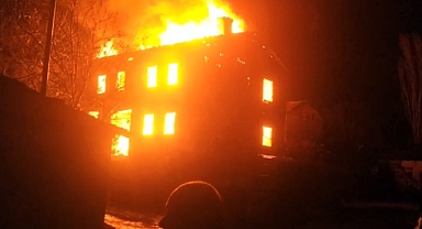 İki Katlı Evde Korkutan Yangın!