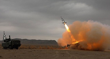 İran Hipersonik Füze Geliştirdiğini Açıkladı