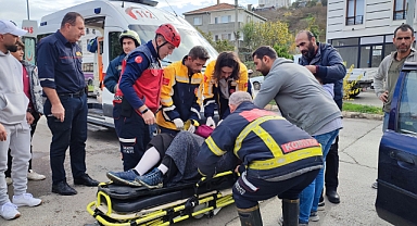 Karasu'da Feci Kaza: 2 Yaralı