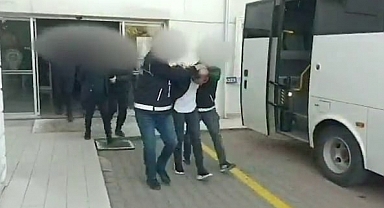 Nefes Kesen Operasyonlarda Onlarca Kilo Uyuşturucu ve Silah Ele Geçirildi