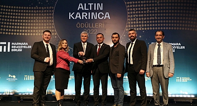 Sakarya Büyükşehir Belediyesi Ödüle Doymuyor! Başkan Yüce'ye 2 Ödül Daha