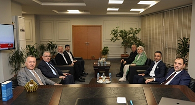 Vali Kaldırım Başkan Işıksu'yu Ziyaret Etti