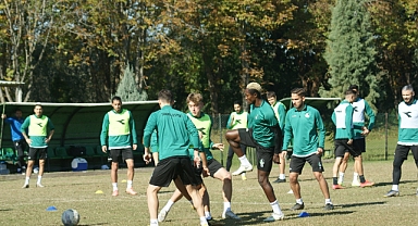 Yeşil Siyahlılar Manisa Maçına Odaklandı