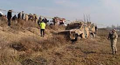 Askeri Araç Devrildi: 12 Yaralı