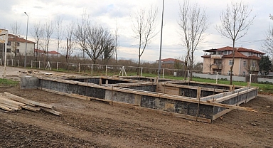 Hendek'te 112 Acil Sağlık İstasyonu ve Rasimpaşa Park Projesi İnşaatı Başladı