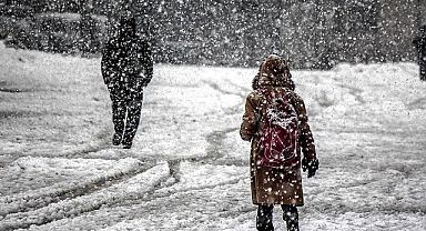 Meteoroloji Uyardı! Lapa Lapa Kar Yağacak!
