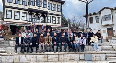 Öğrenciler II. Bayezid Köprüsü, Kuva-i Milliye Müzesi ve Taraklı’yı Gezdi